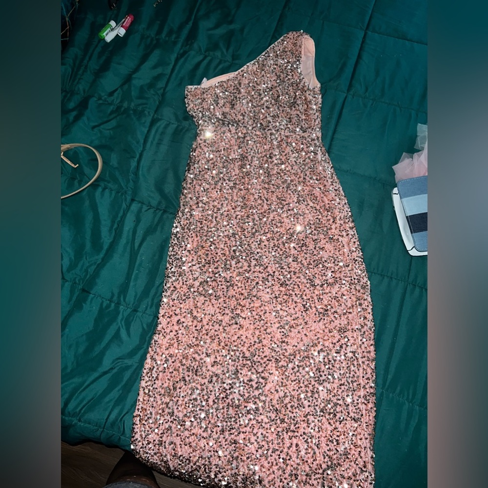 Single Shoulder Wrap Split Thigh Sequin Formal Dr… - image 2